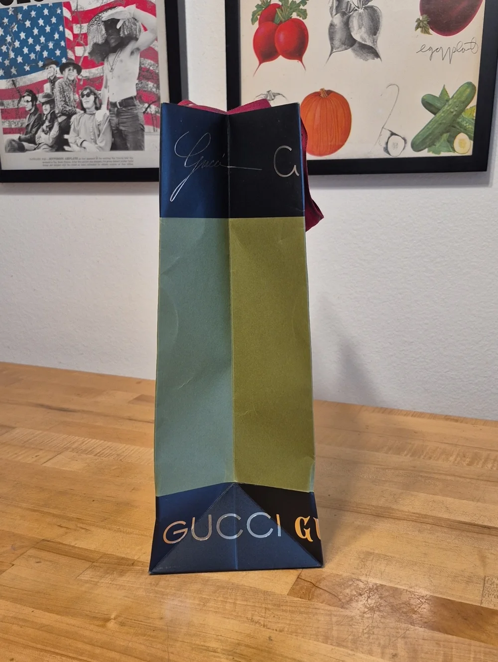 Gucci Green Black Gold & Red Paper Gift Bag